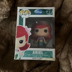 Funko pop: the little mermaid Ariel